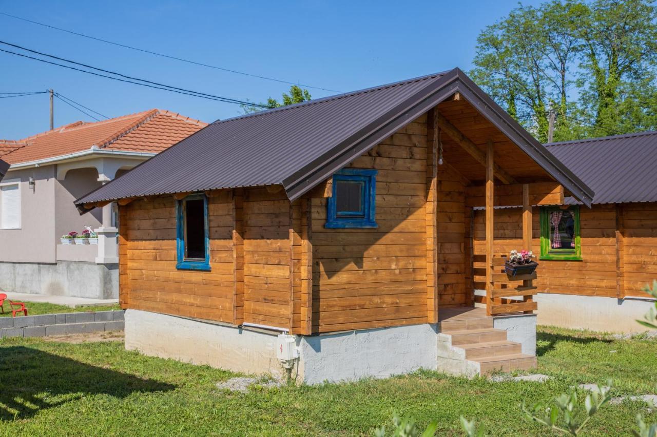 Burzan Bungalovi Podgorica Buitenkant foto